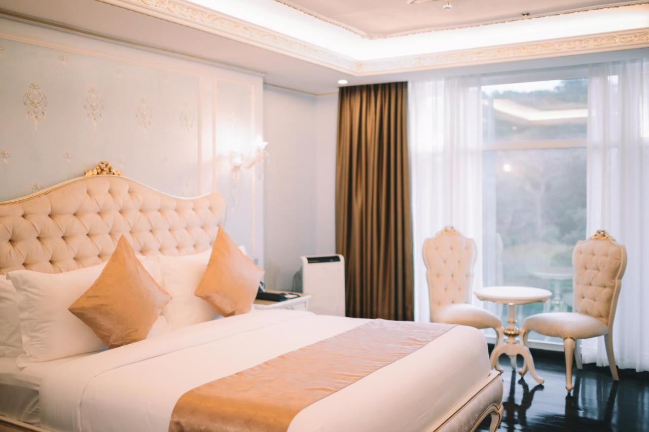 Lafaayette Luxury Suites Baguio City Екстер'єр фото