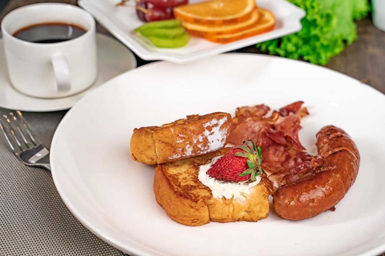Lafaayette Luxury Suites Baguio City Екстер'єр фото